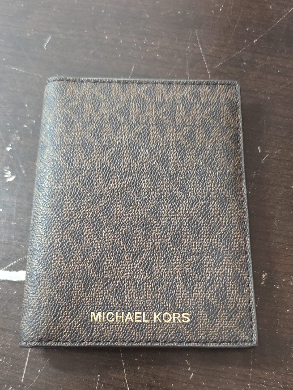 Michael Kors Black/Brown Signature Leather Card & Passport Wallet